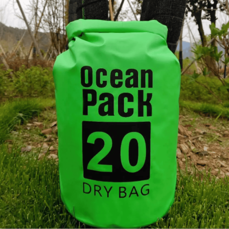 1675409802553 dry bag